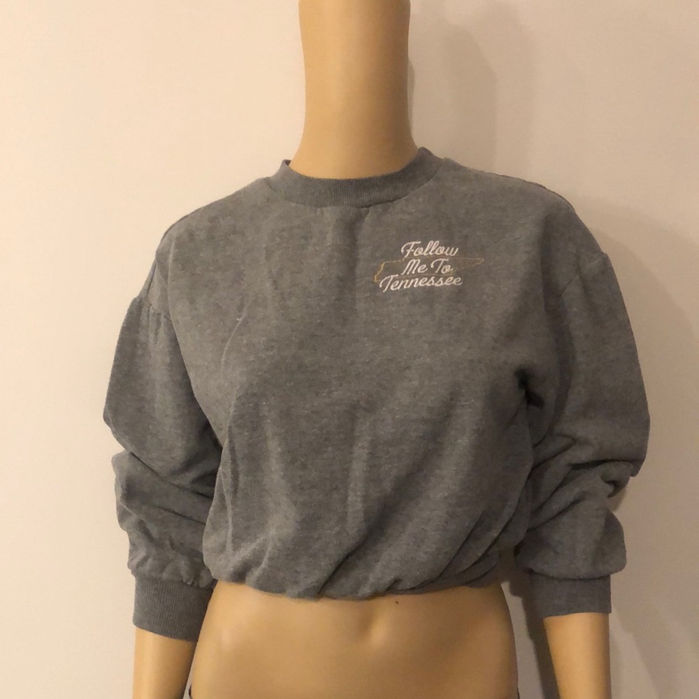 Sweatshirt